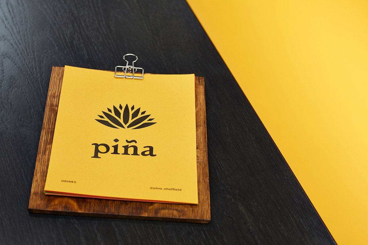 視覺識別在 pi&ntilde;a 品牌設(shè)計的應(yīng)用&mdash;&mdash;酒吧與餐廳形象的融合，品牌設(shè)計，酒吧品牌設(shè)計，品牌形象設(shè)計，企業(yè)品牌營銷，深圳品牌策劃，深圳品牌設(shè)計，左右格局