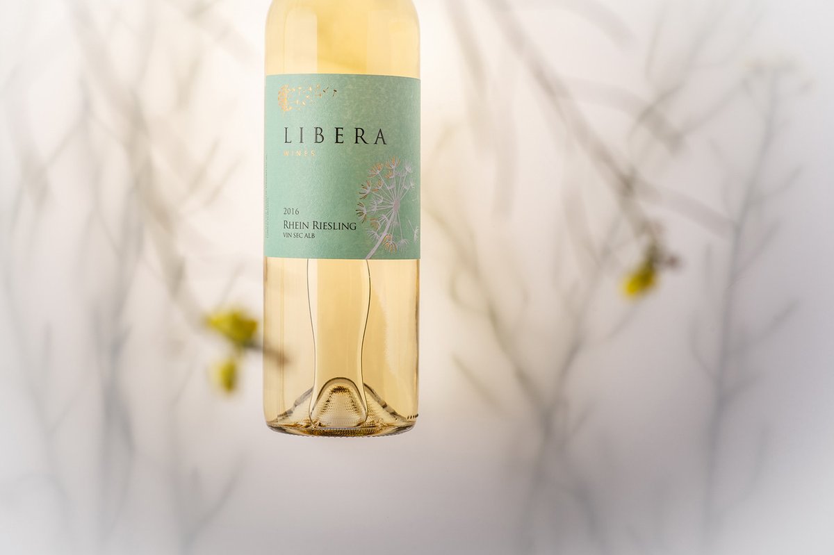 Libera餐食葡萄酒品牌包裝設(shè)計(jì)&mdash;&mdash;創(chuàng)新品牌營(yíng)銷(xiāo)的必要性，餐飲品牌設(shè)計(jì)，品牌形象整合，品牌包裝設(shè)計(jì)，餐飲品牌視覺(jué)設(shè)計(jì)，餐飲品牌營(yíng)銷(xiāo)，品牌戰(zhàn)略定位，品牌設(shè)計(jì)公司，深圳品牌策劃，深圳品牌設(shè)計(jì)，左右格局