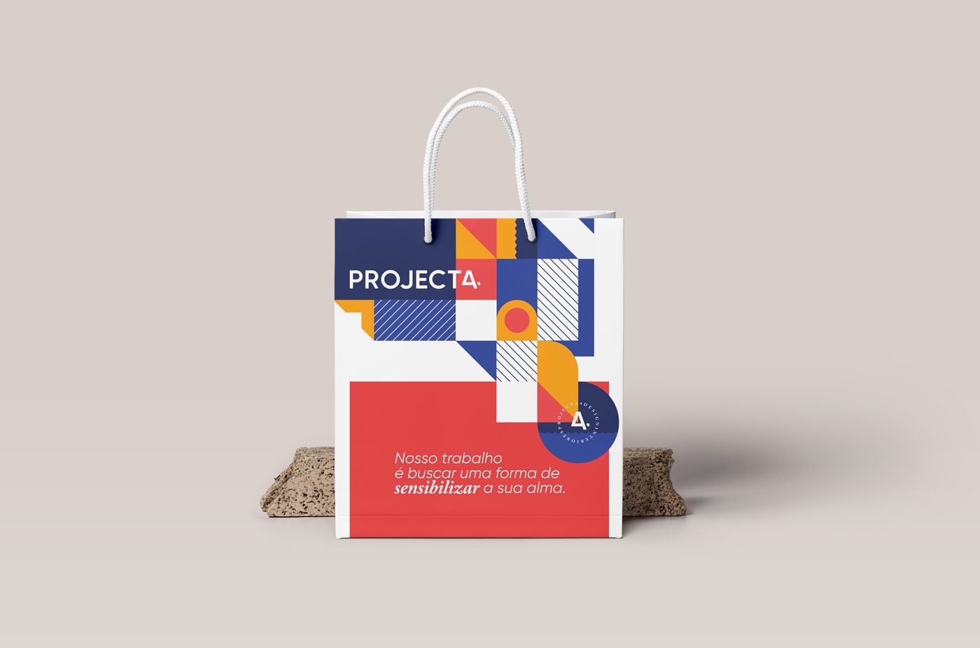 PROJECTA 建筑室內(nèi)企業(yè)品牌設(shè)計&mdash;&mdash;傳統(tǒng)品牌轉(zhuǎn)型升級，建筑企業(yè)品牌設(shè)計，傳統(tǒng)品牌升級，深圳品牌設(shè)計，左右格局